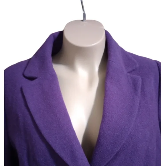 Purple coat - Picture 4 of 9
